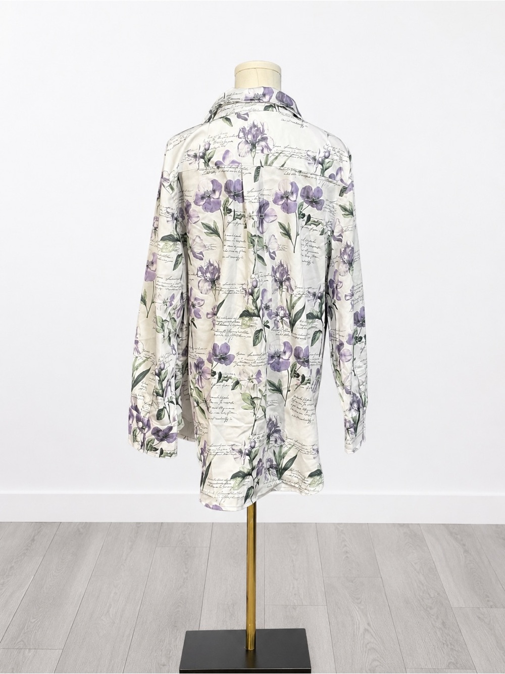 Soft Surroundings White Tunic Button-Down with Lavender Floral Print - Picture 3 of 3